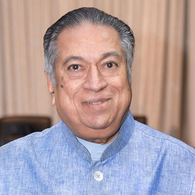 Dr. Vivek Savkur